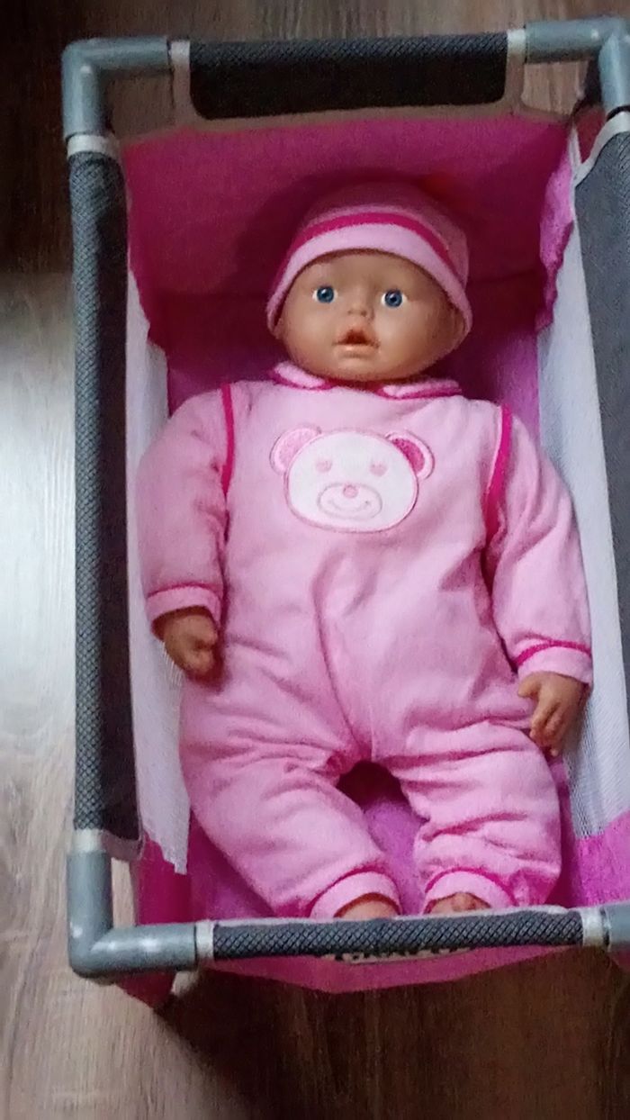 Poupon fille avec son lit - photo numéro 2