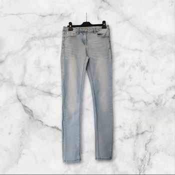 Jean skinny taille 36 