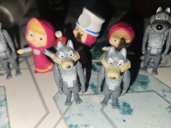 Figurines Masha et le loup d'occasions - photo numéro 3