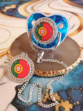 Tétine Strass avec attache Portugal