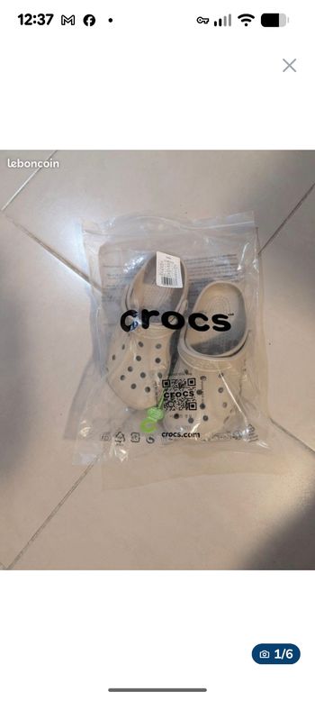 Vend crocs neuve 