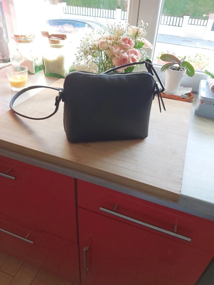 Sac à main noir - photo numéro 2