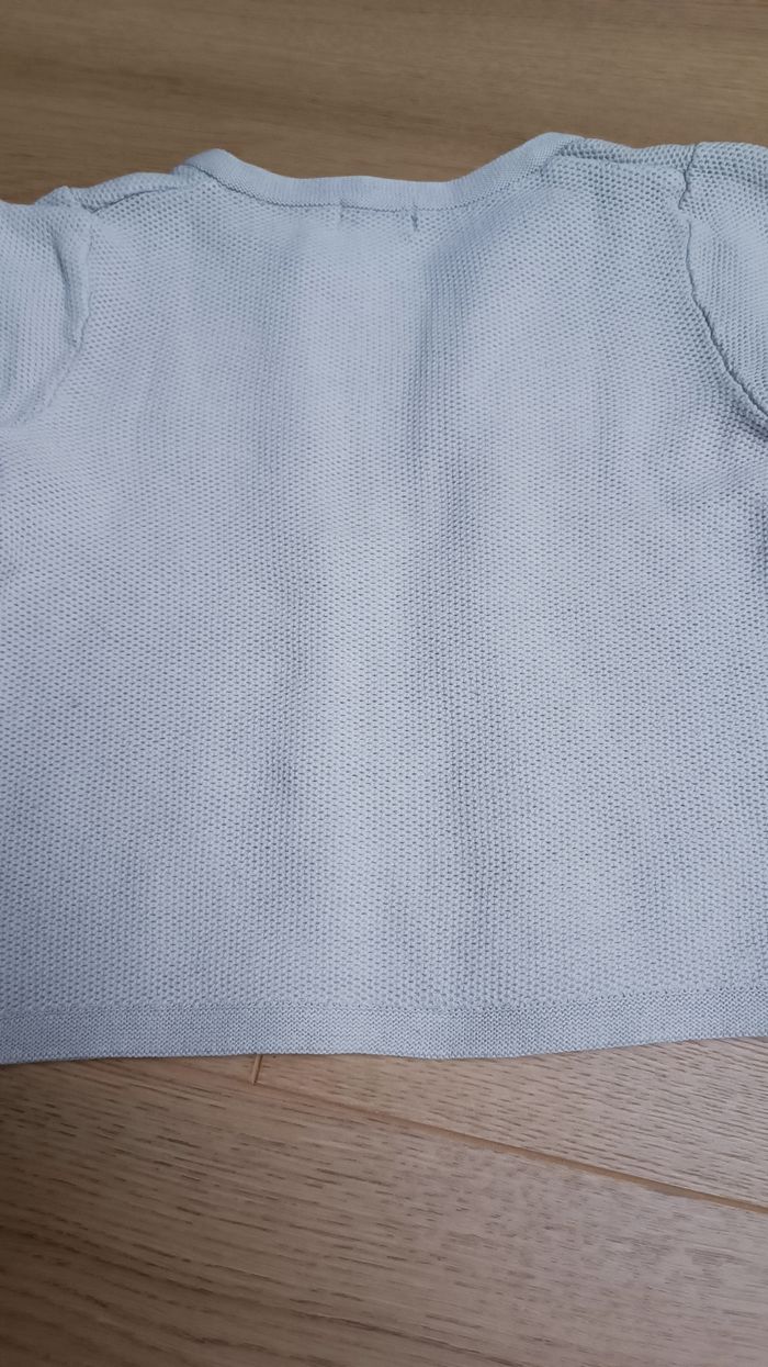 Lot 2 gilets Kiabi 18 mois - photo numéro 9