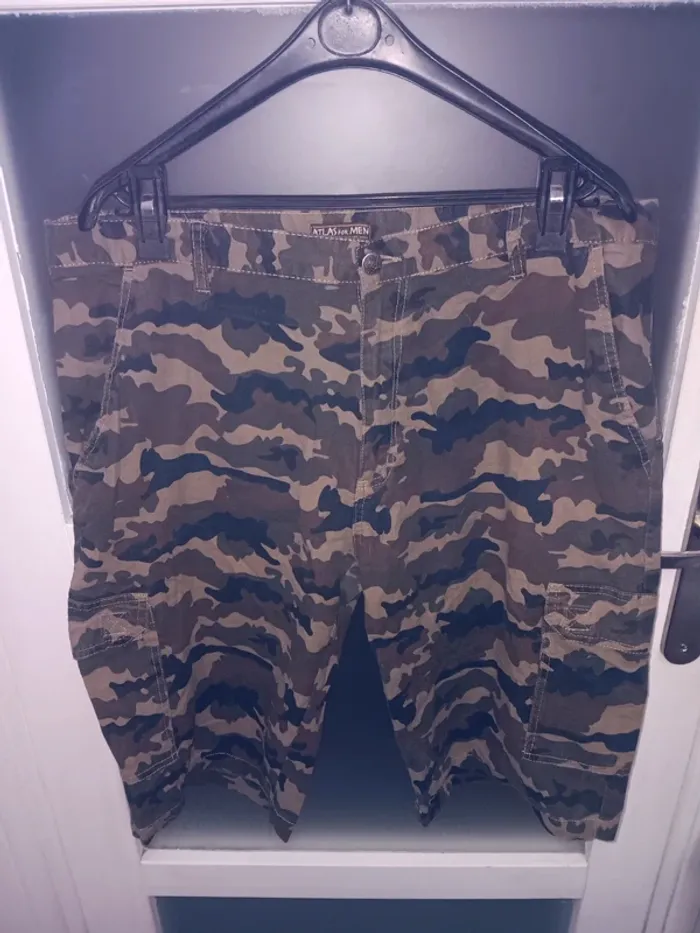 Short cargo camouflage militaire pour homme taille 48