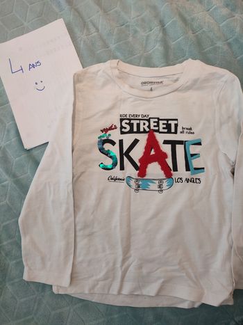 Tee shirt