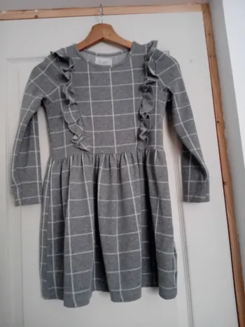 Robe fille grise à carreaux