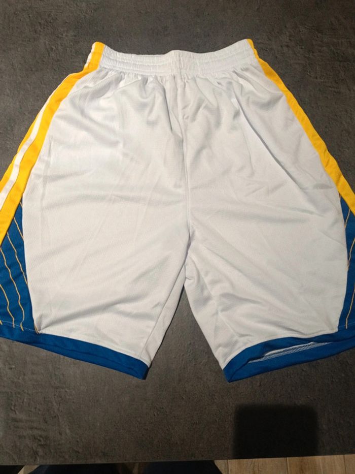 Tenue NBA golden state warriors Stephen Curry blanc. T.XL - photo numéro 3