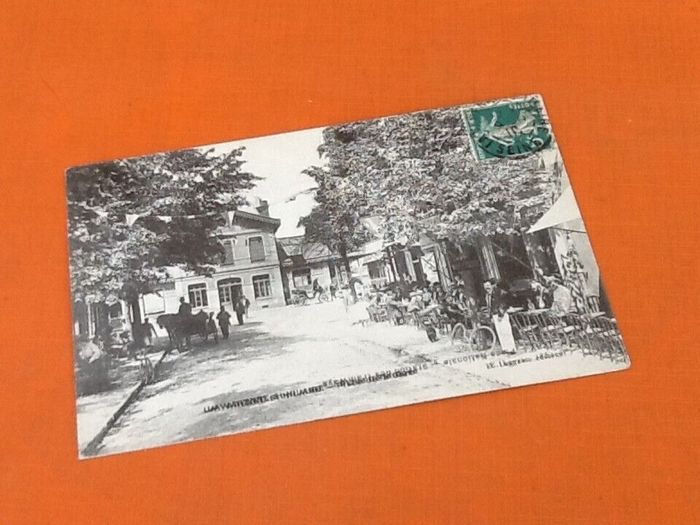 2 Cartes postales anciennes La Varenne Saint-Hilaire (Val-de-Marne) Place de la Gare / Le Ch - photo numéro 2