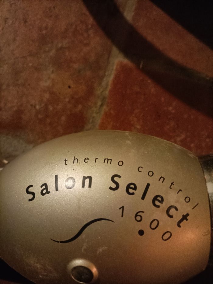 Sèche cheveux Philips Thermos control Salon select - photo numéro 2