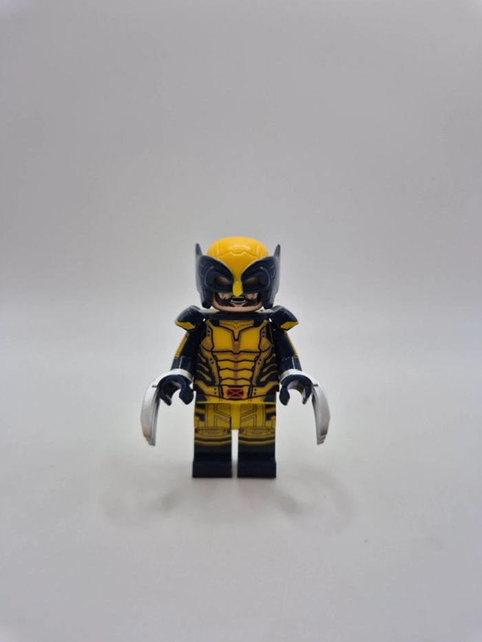 Figurine type lego Wolverine Marvel