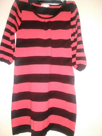 Robe manche longue rayure noir et rouge