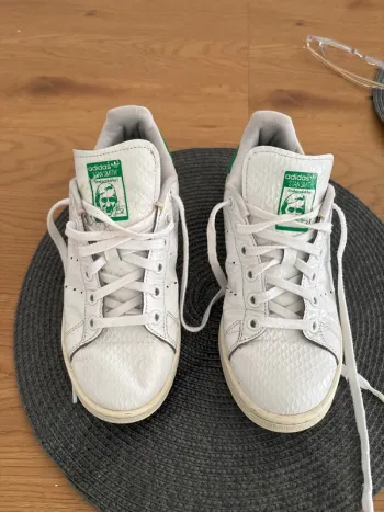 Stan smith