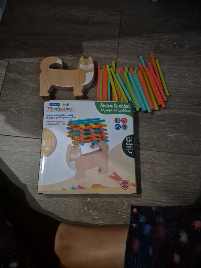 Jeu a empiler Swan le chien