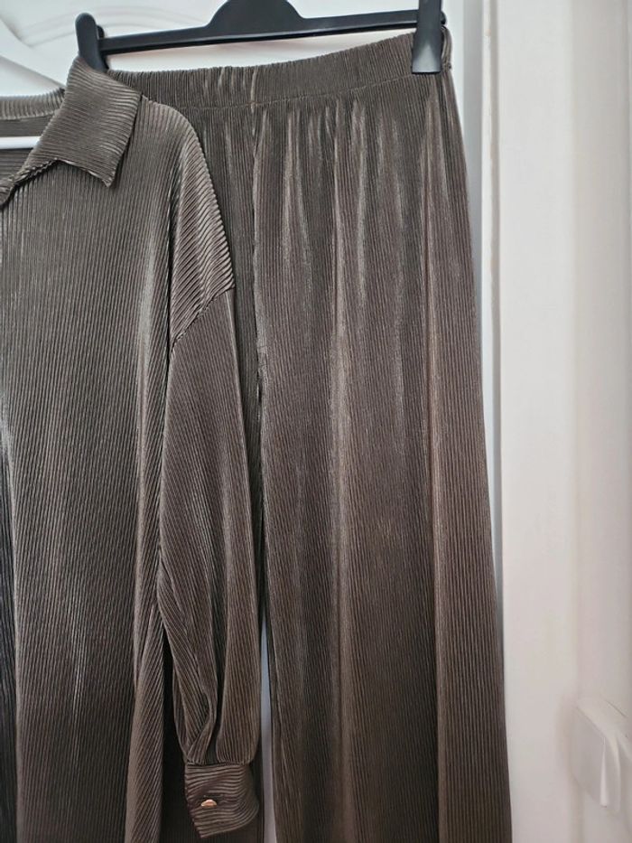 Ensemble chemise longue pantalon large - photo numéro 5