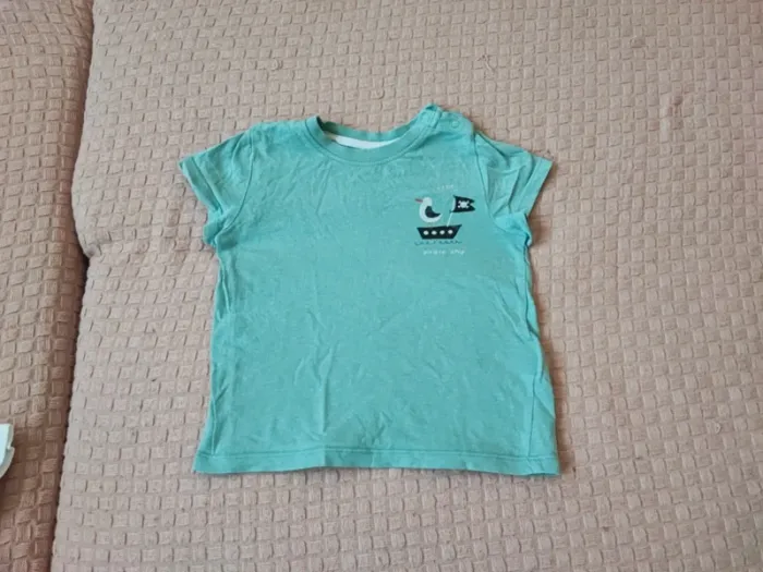 Lot t-shirts 18 mois - photo numéro 2