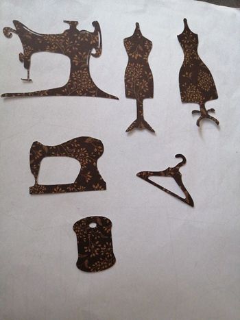 Découpe scrapbooking (K44)