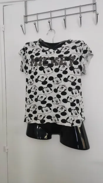 Tee shirt Mickey Disney 34 36 xs