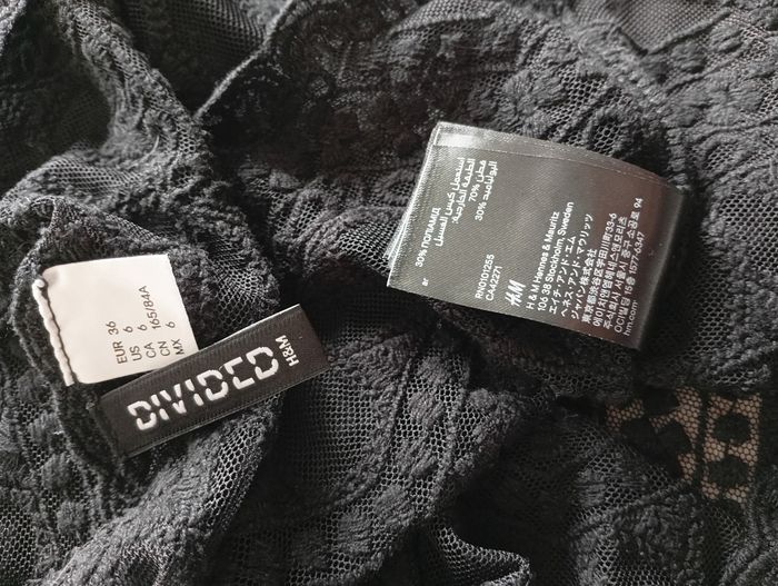 Haut en dentelle noire. H&M 36 - photo numéro 7