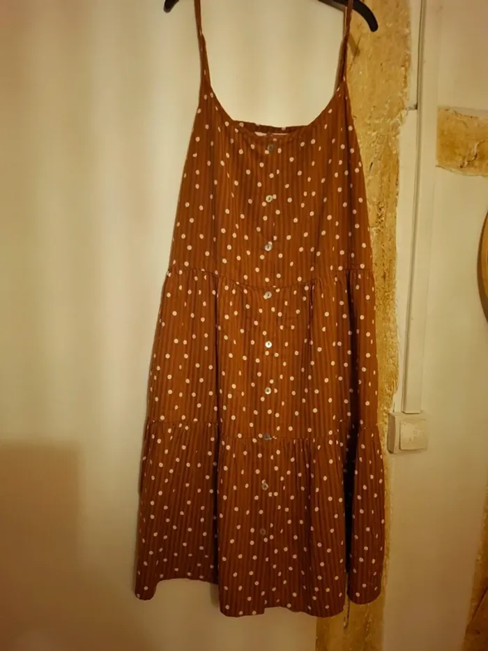 Magnifique robe à bretelle only taille xs - photo numéro 2