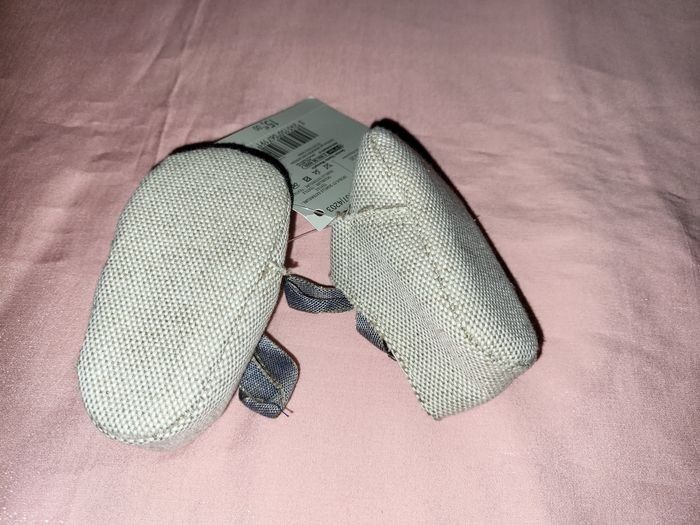 Chaussure t 16 bebe tissu beige neuf avec etiquette - photo numéro 4