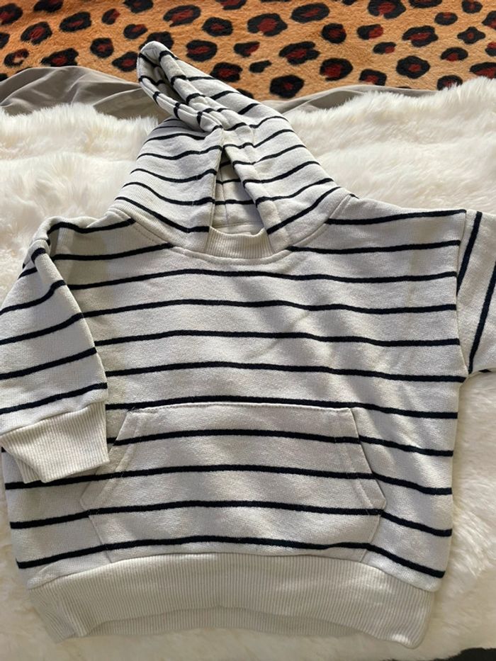 Pull rayé