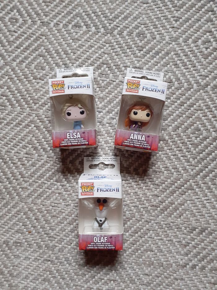 3 Pop pocket Frozen