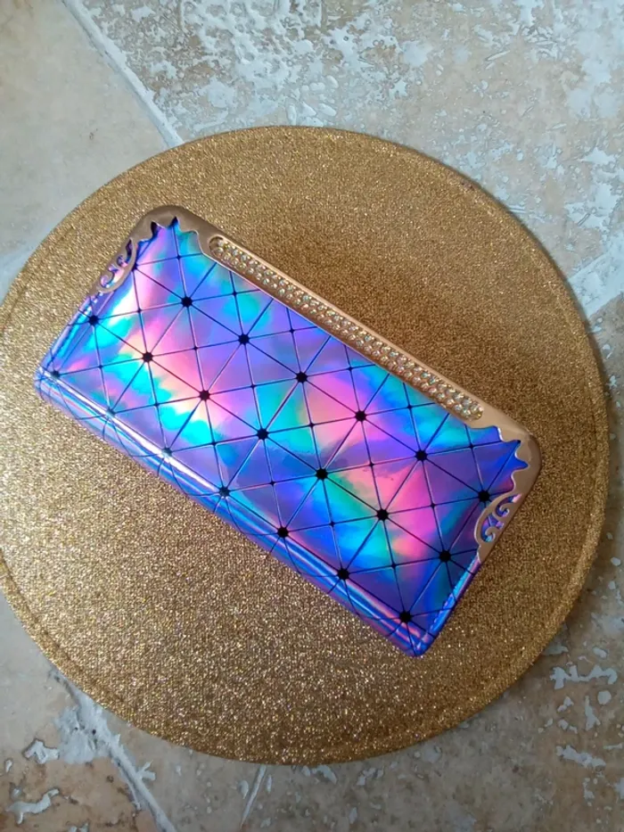 Porte feuille femme brillant