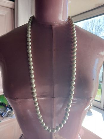 Grand collier avec perles