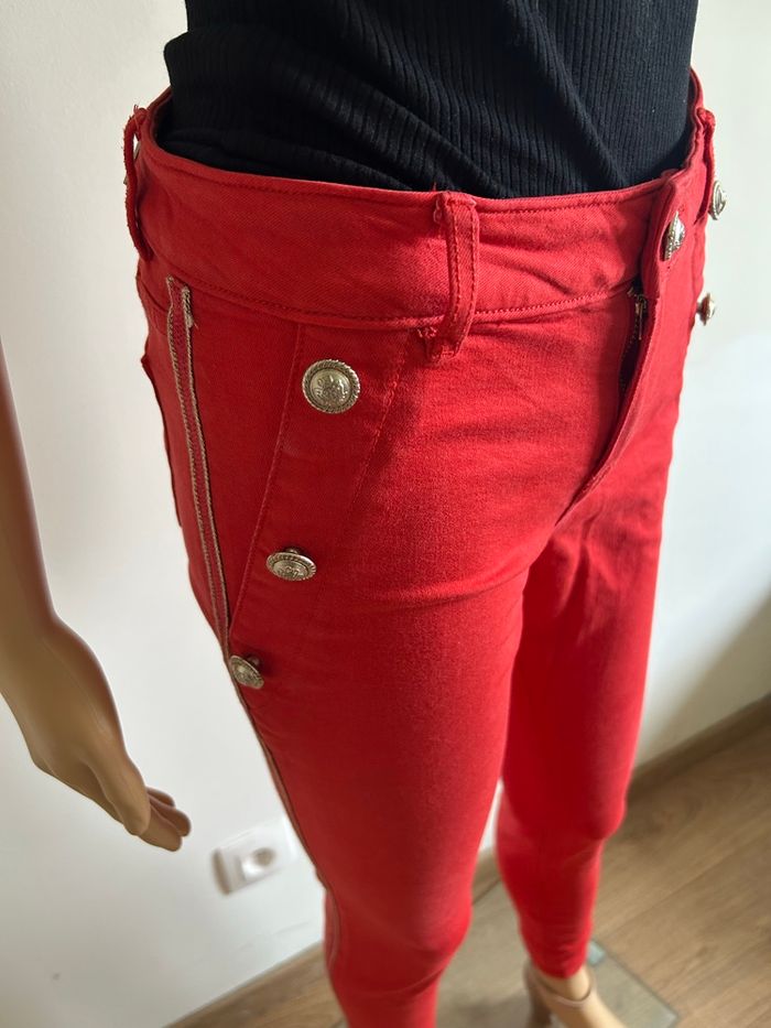 Pantalon rouge et doré Morgan taille 36 TBE - photo numéro 4