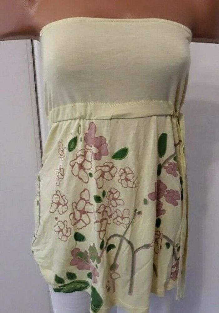 Beau haut jaune fleuris forme bustier Chillytime T: 36