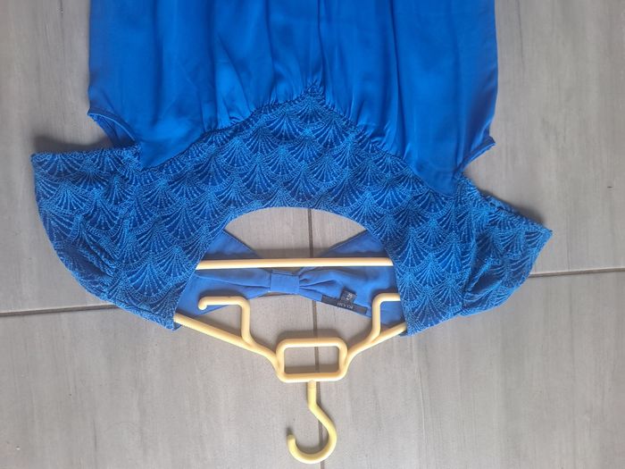 Blouse longue / Tunique bleu Kiabi Taille 38 - photo numéro 3