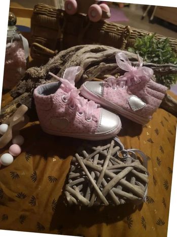 Chaussure bébé taille 16