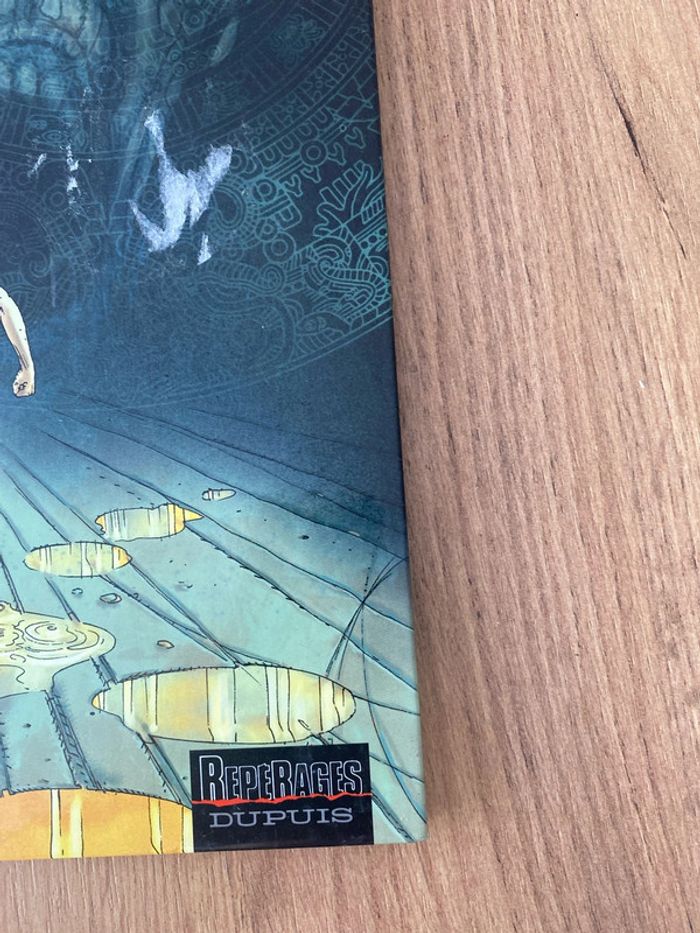 Livre - hand -la peau des ombres tome 1 - photo numéro 3