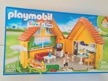 Playmobil maison de vacances neuf