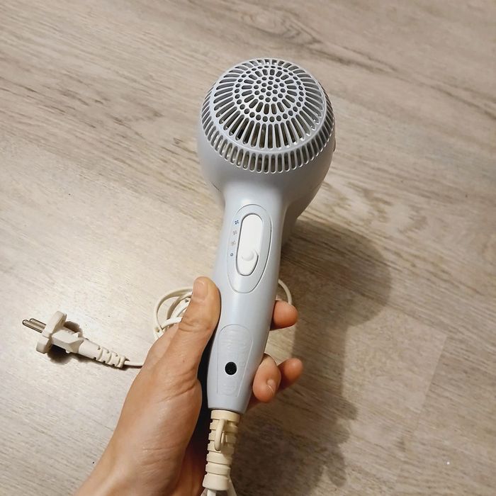Sèche cheveux Philips - photo numéro 2