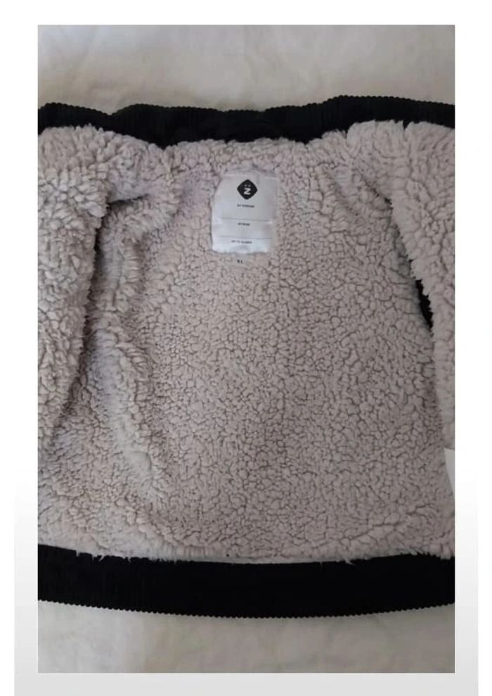 Manteau 3 ans Tbe - photo numéro 2