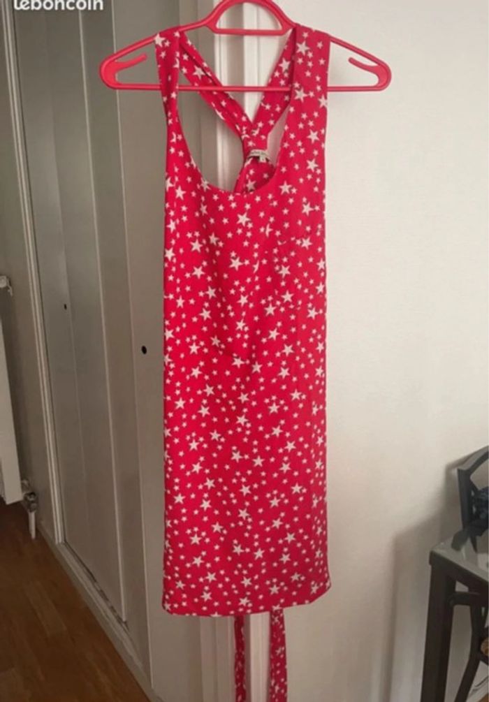 Petite robe d’été croisée dans le dos Scarlet Roos - photo numéro 4