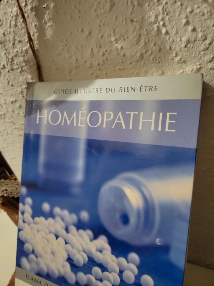 Livre pratique "Homéopathie" - photo numéro 2