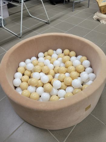 Piscine a boule