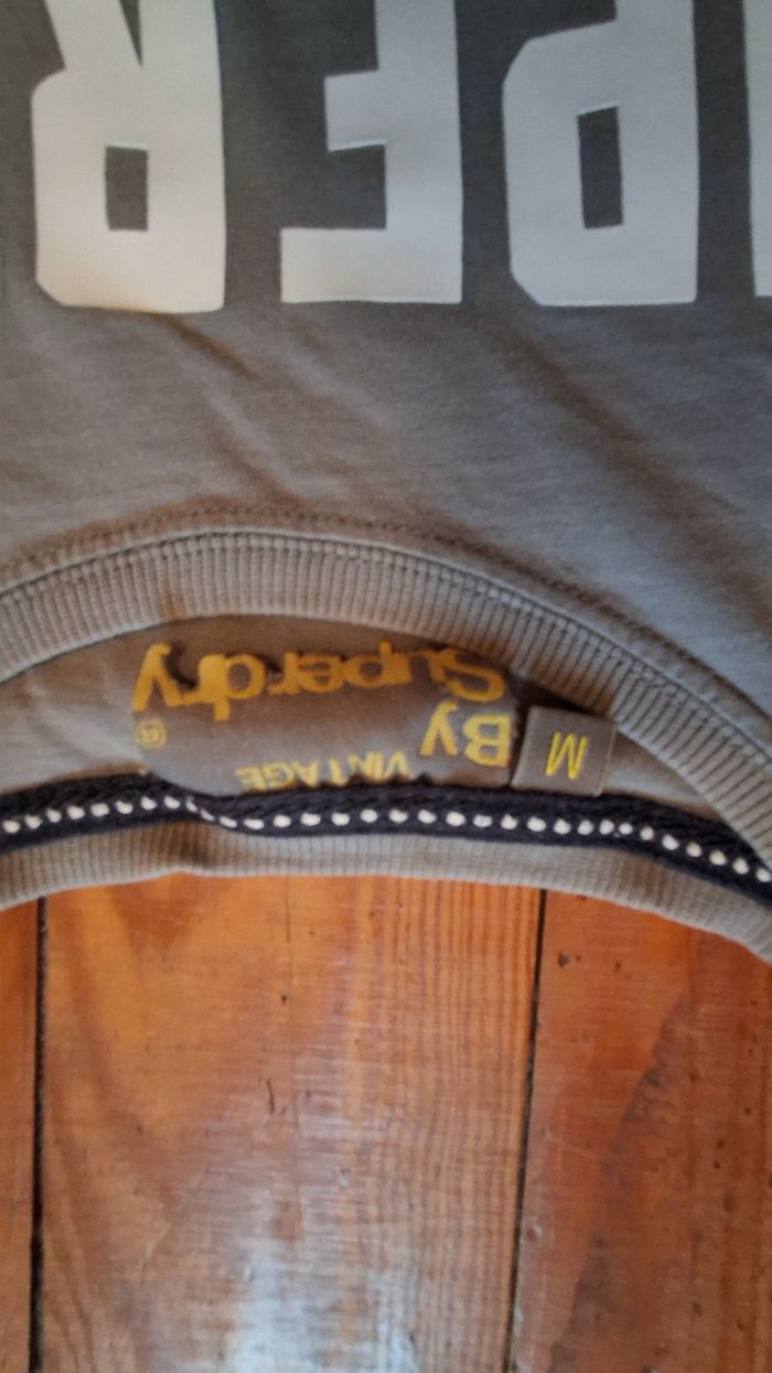 T-shirt gris Superdry taille M - photo numéro 3