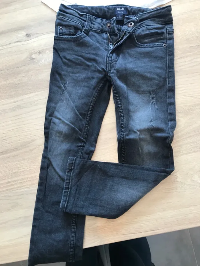 Ensemble kiabi et taille 4 ans - photo numéro 2