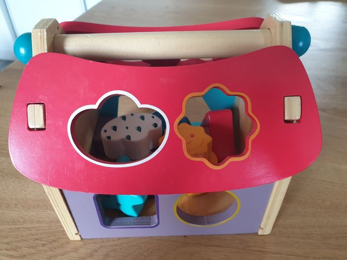 Maison des formes Okoïa