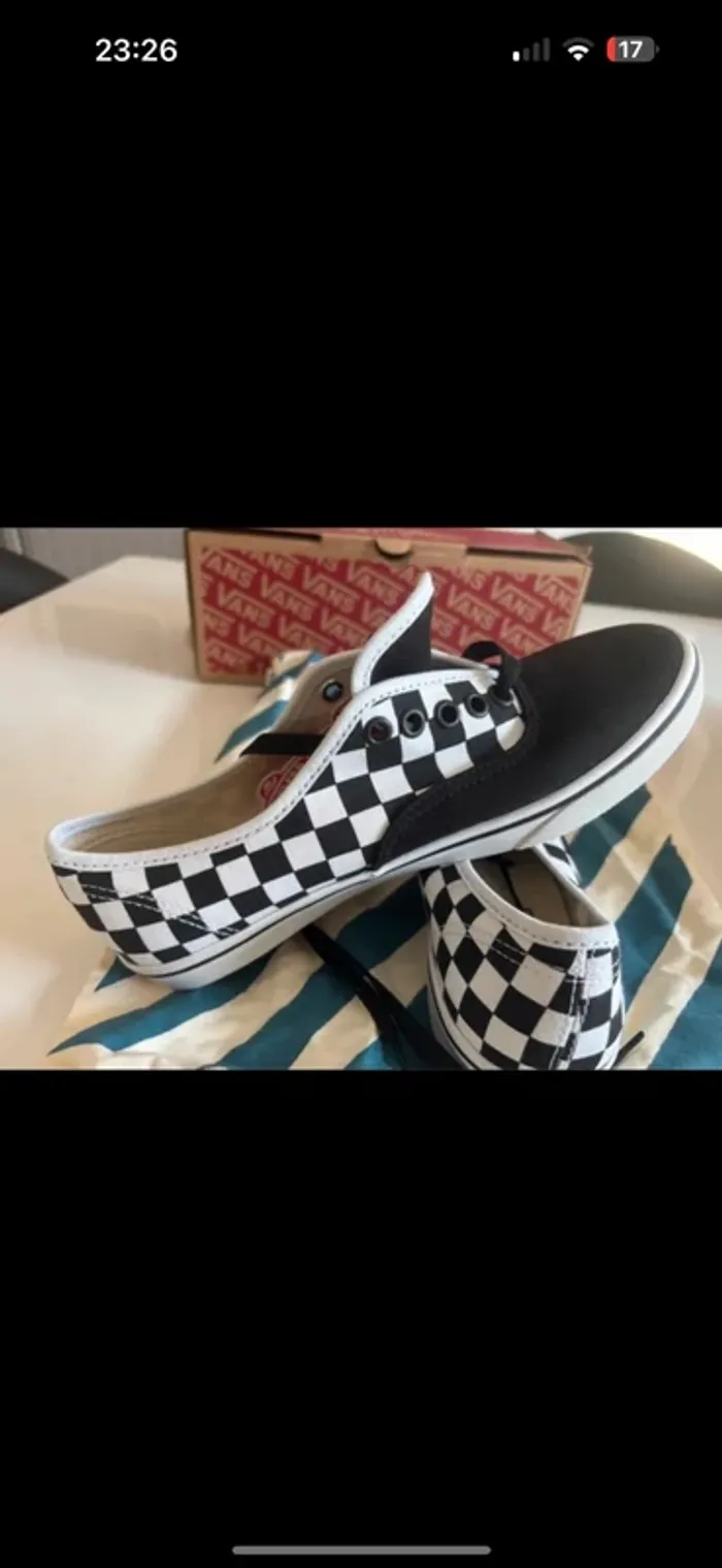 Vans Authentic Femme Taille 37 - Neuf avec Boîte - Noir/Blanc Damier - photo numéro 8