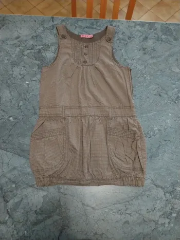Robe à bretelle 8 ans