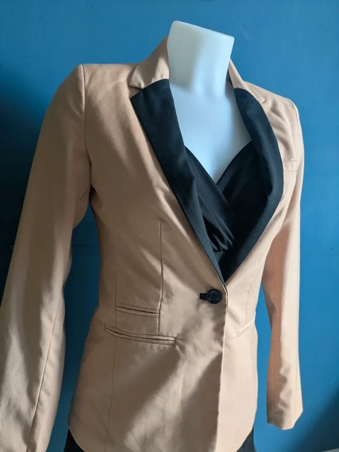 Veste blaser Bershka 36 - photo numéro 4