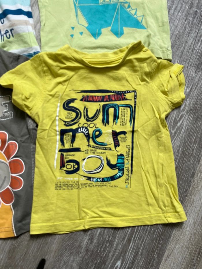 Lot 4 tee-shirts 12 mois - photo numéro 3