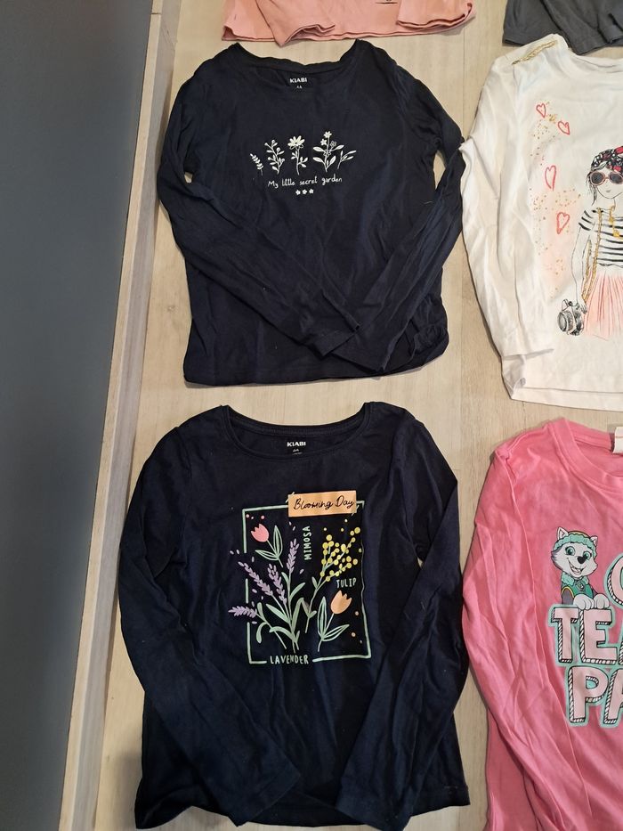 Lot de t shirts manches longues fille 6ans neufs - photo numéro 6