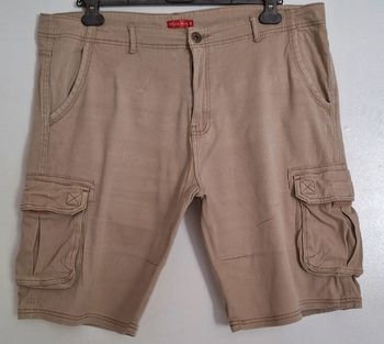 Short cargo beige