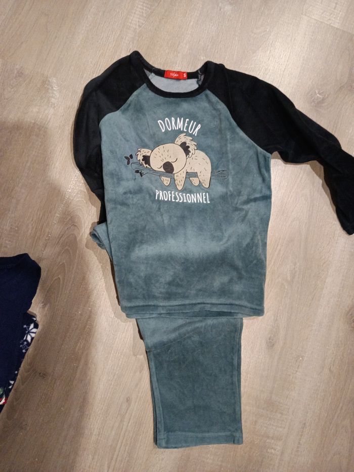 Lot pyjama - photo numéro 3