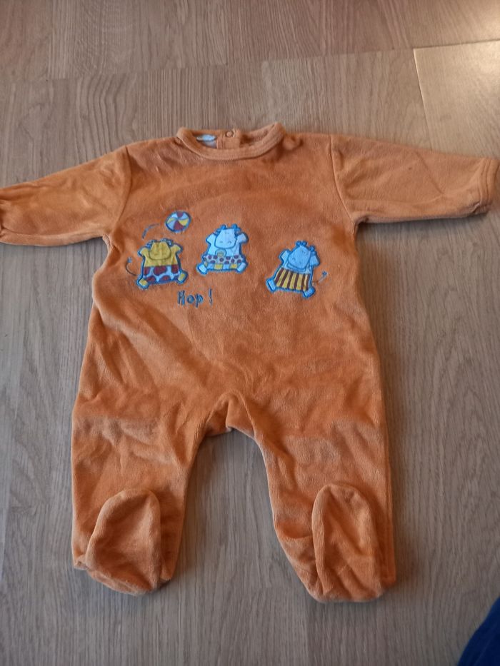 Lot pyjamas - photo numéro 8